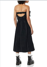 Load image into Gallery viewer, Corduroy Strapless- Making the Cut dress
