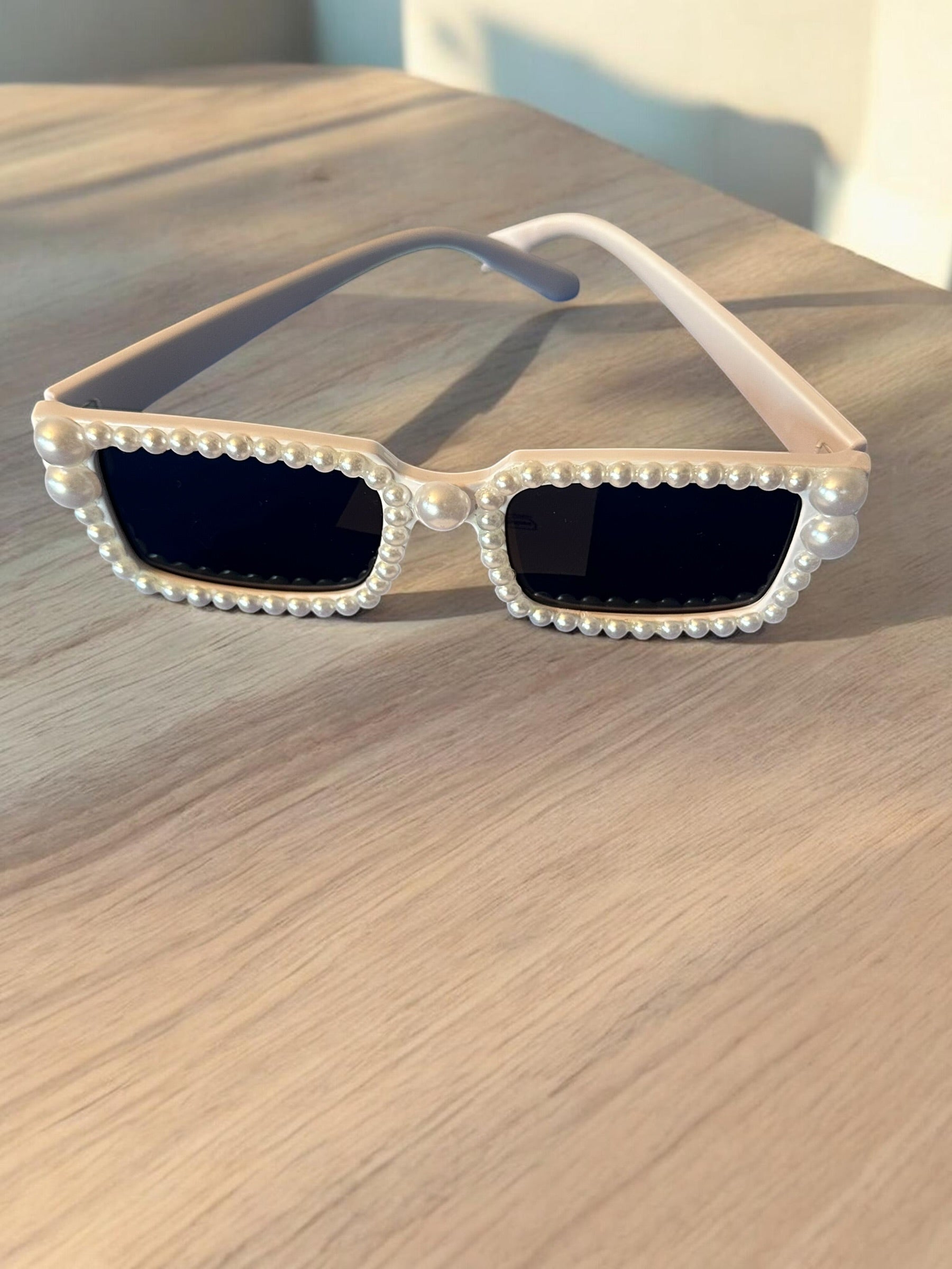 The JLJ Heirloom Frames- Pearl edition