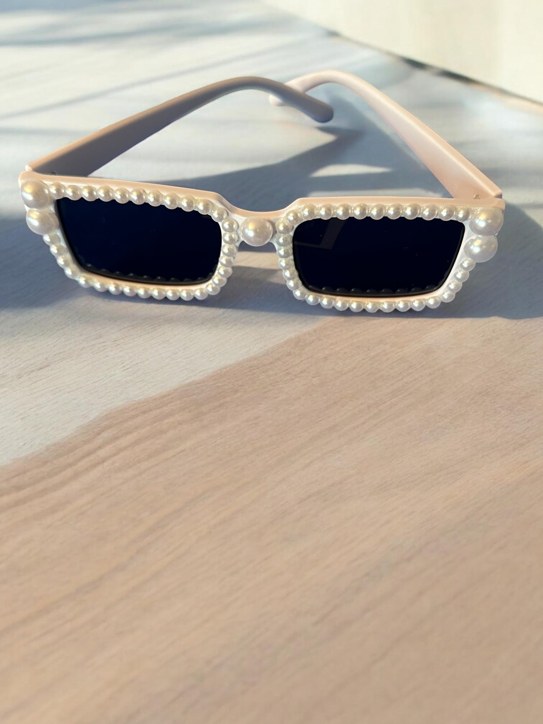 The JLJ Heirloom Frames- Pearl edition