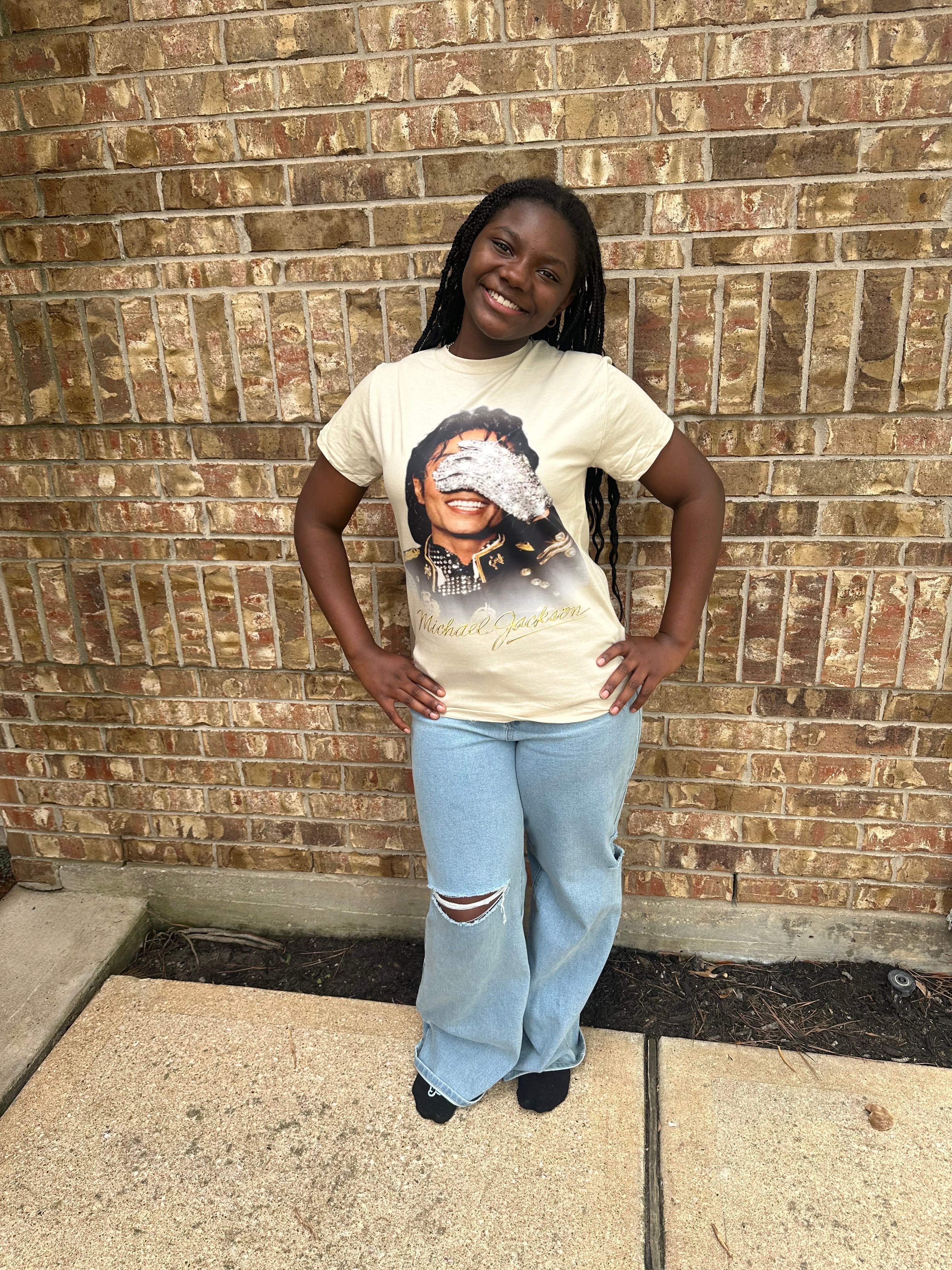 King of Pop Tribute Graphic Tee – Vintage Cream Edition