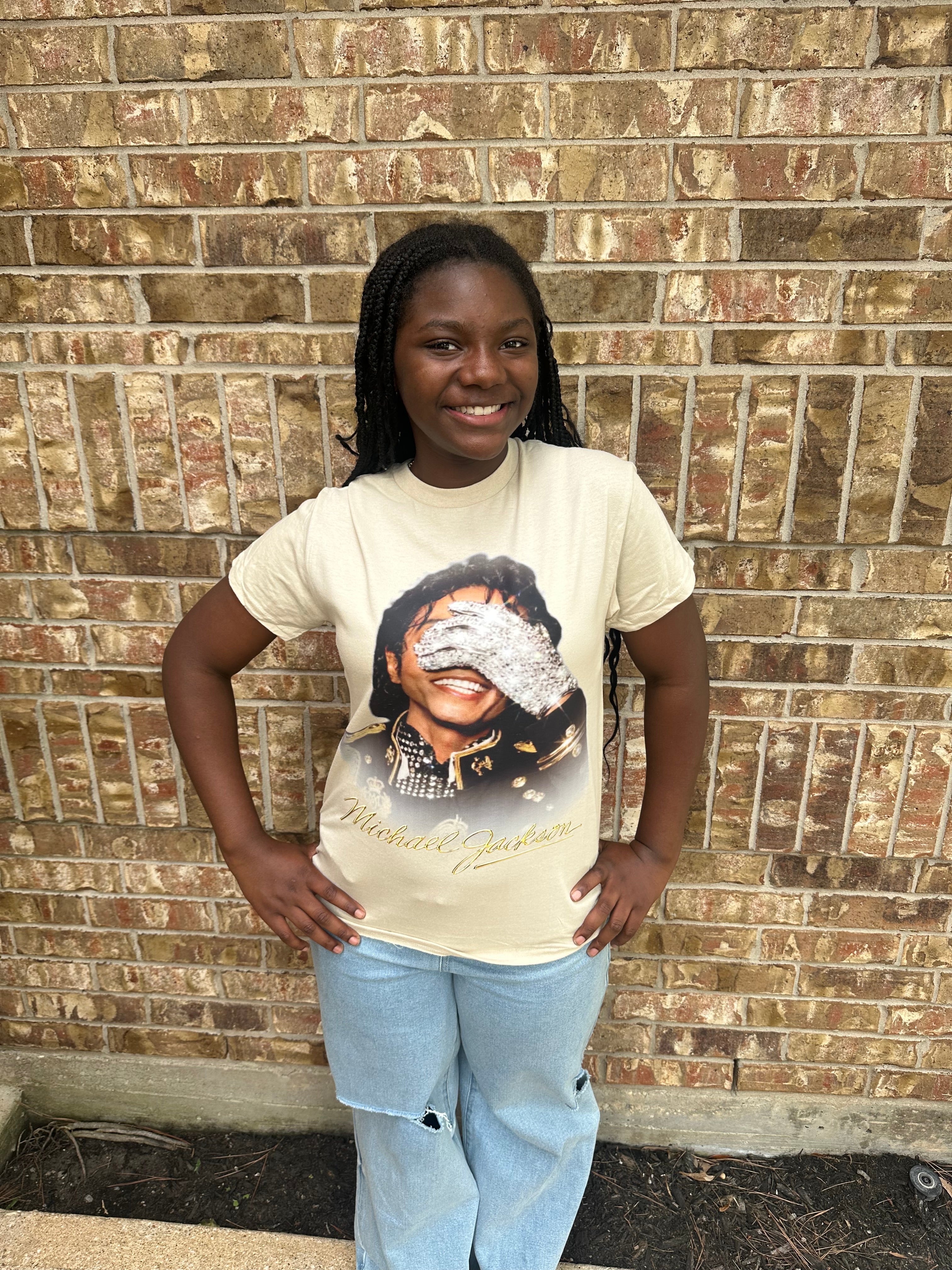 King of Pop Tribute Graphic Tee – Vintage Cream Edition