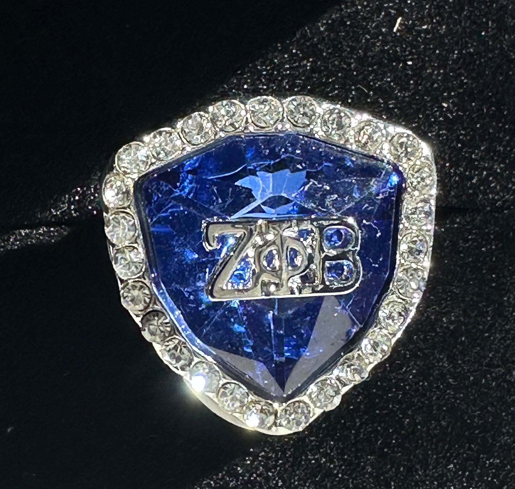 Zeta “Titanic” Sapphire ring