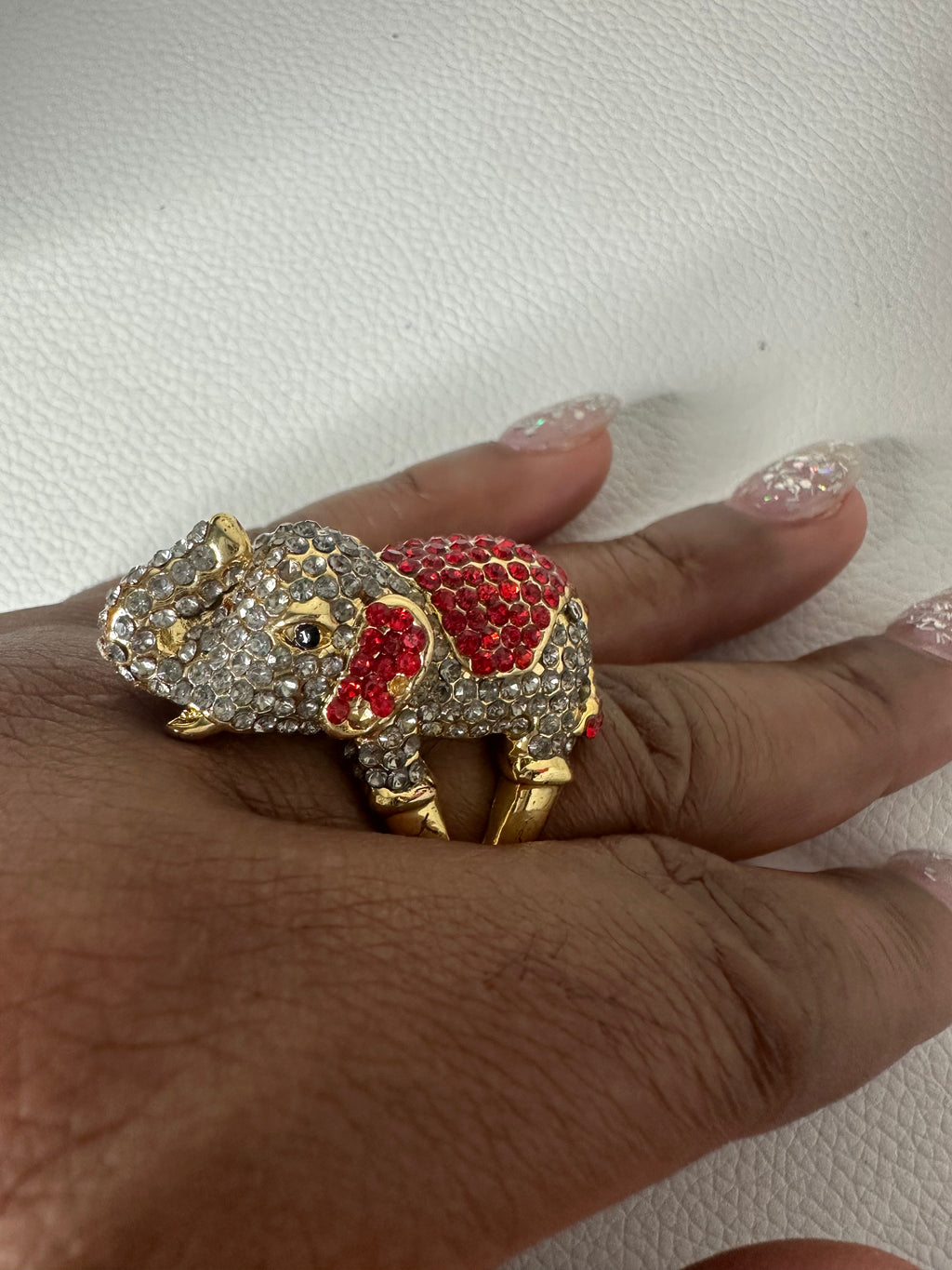 Elephant pave on ring