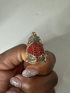 Elephant pave on ring