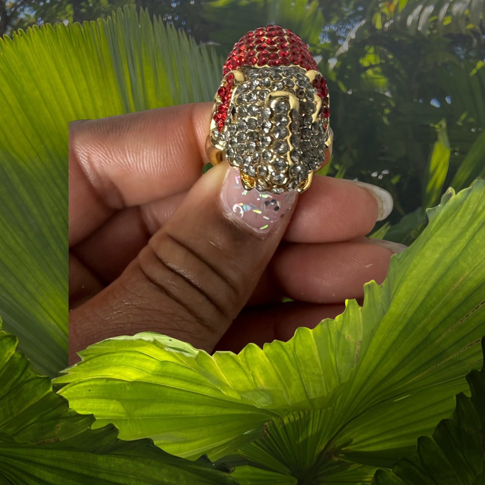 Elephant pave on ring