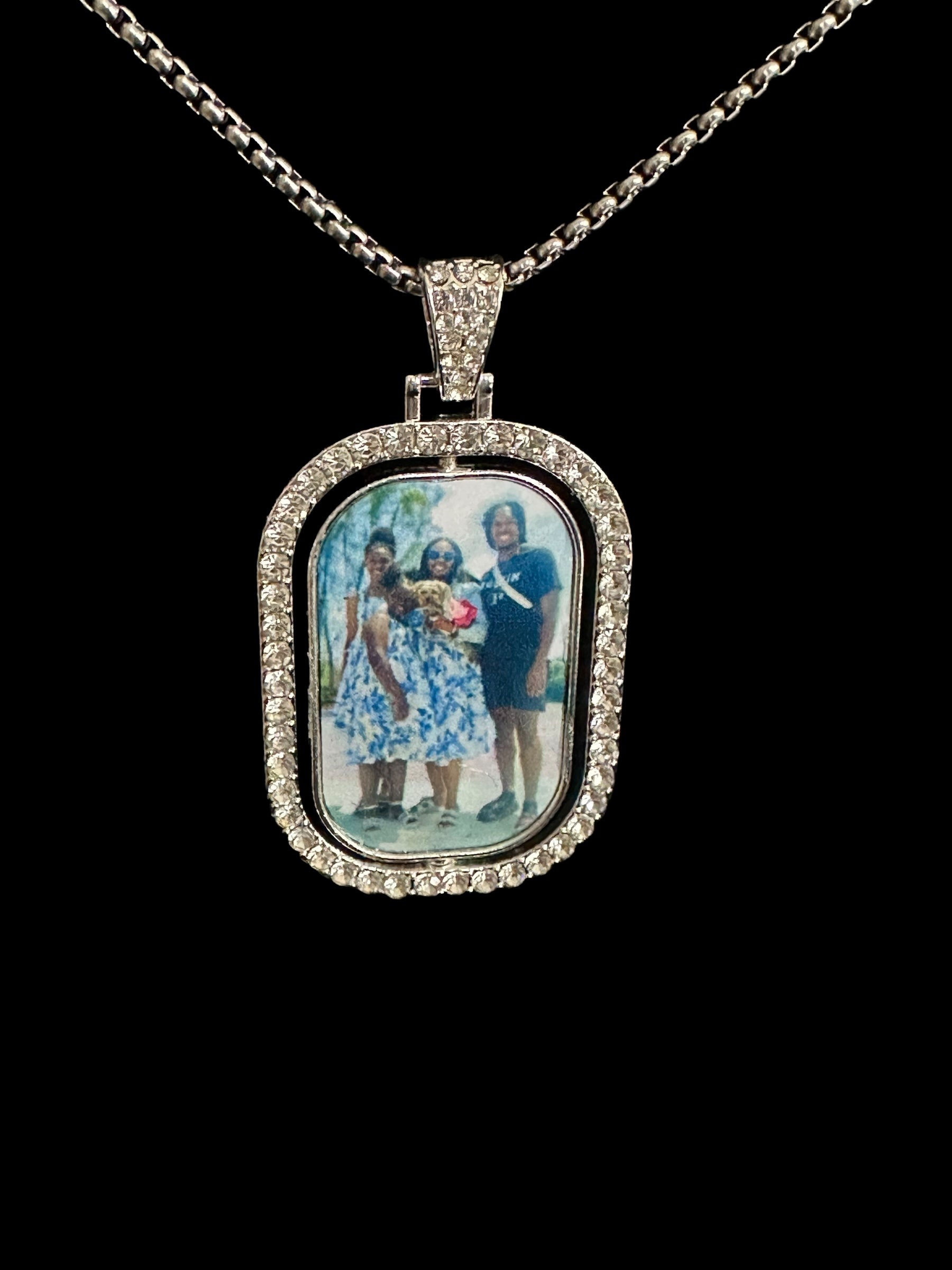 Double sided bezeled rhinestone pendant & necklace
