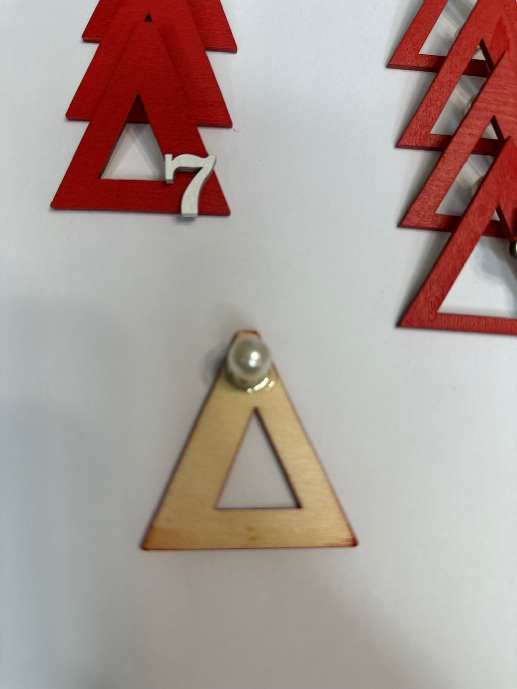 Delta Pyramid Pin – Custom Number with Pearl Clasp (2x2 in)