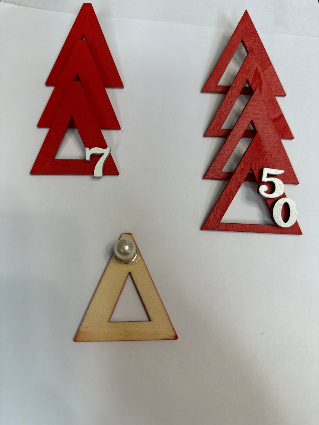 Delta Pyramid Pin – Custom Number with Pearl Clasp (2x2 in)