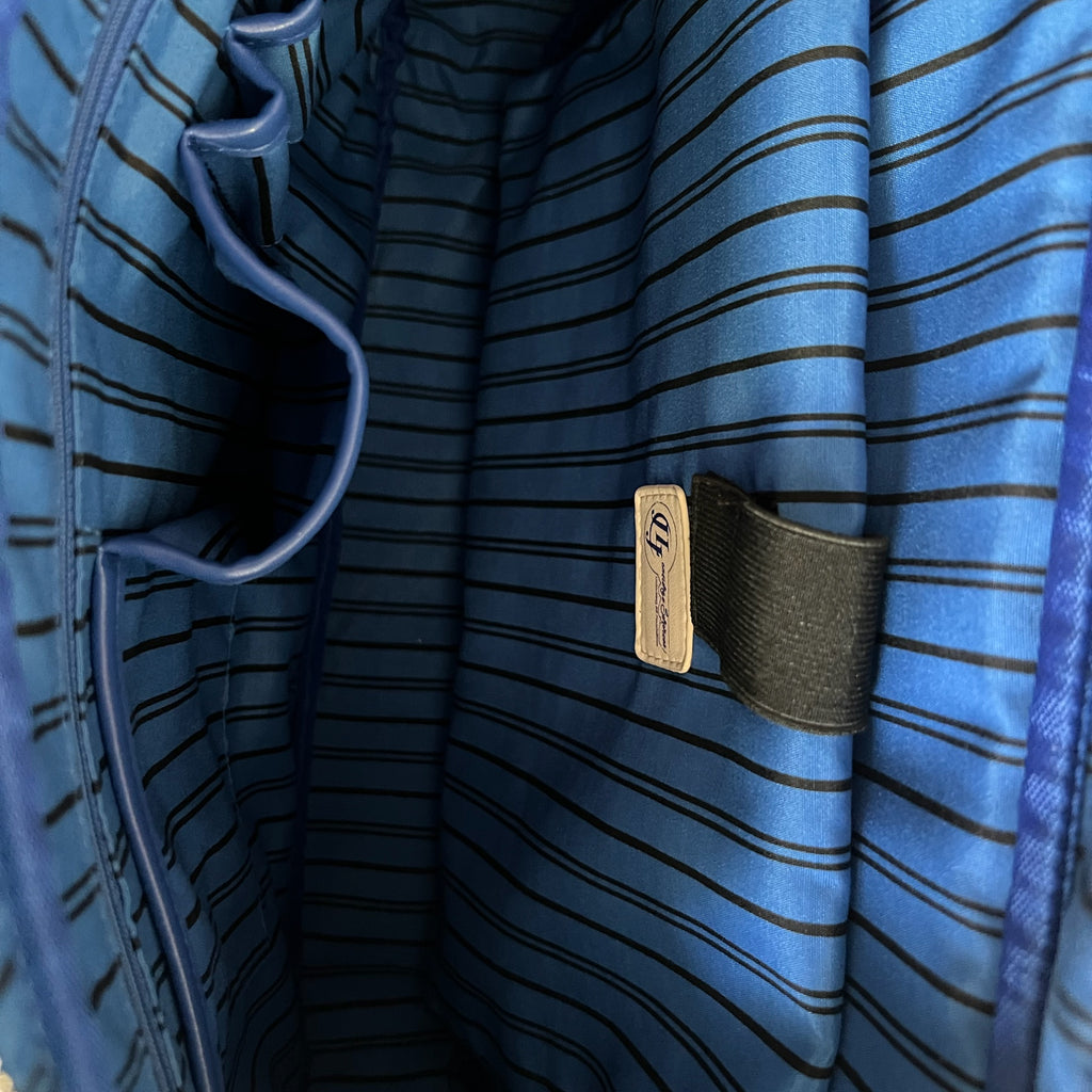 Briefcase/backpack multifunctional