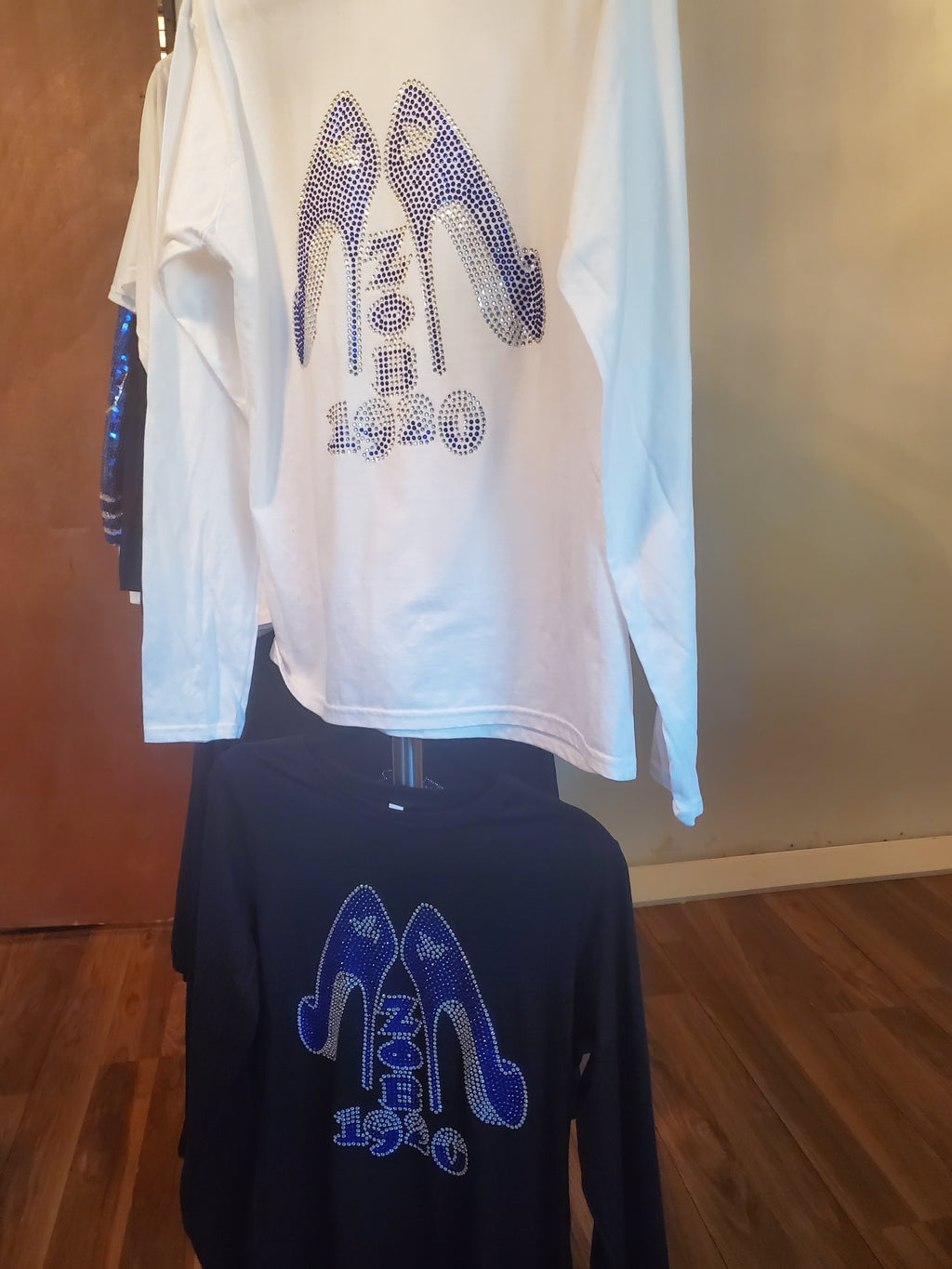 Heel bling design short sleeve shirt
