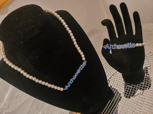 Archonette pearl set