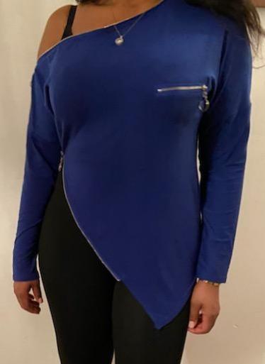 Asymmetrical zipper shirt