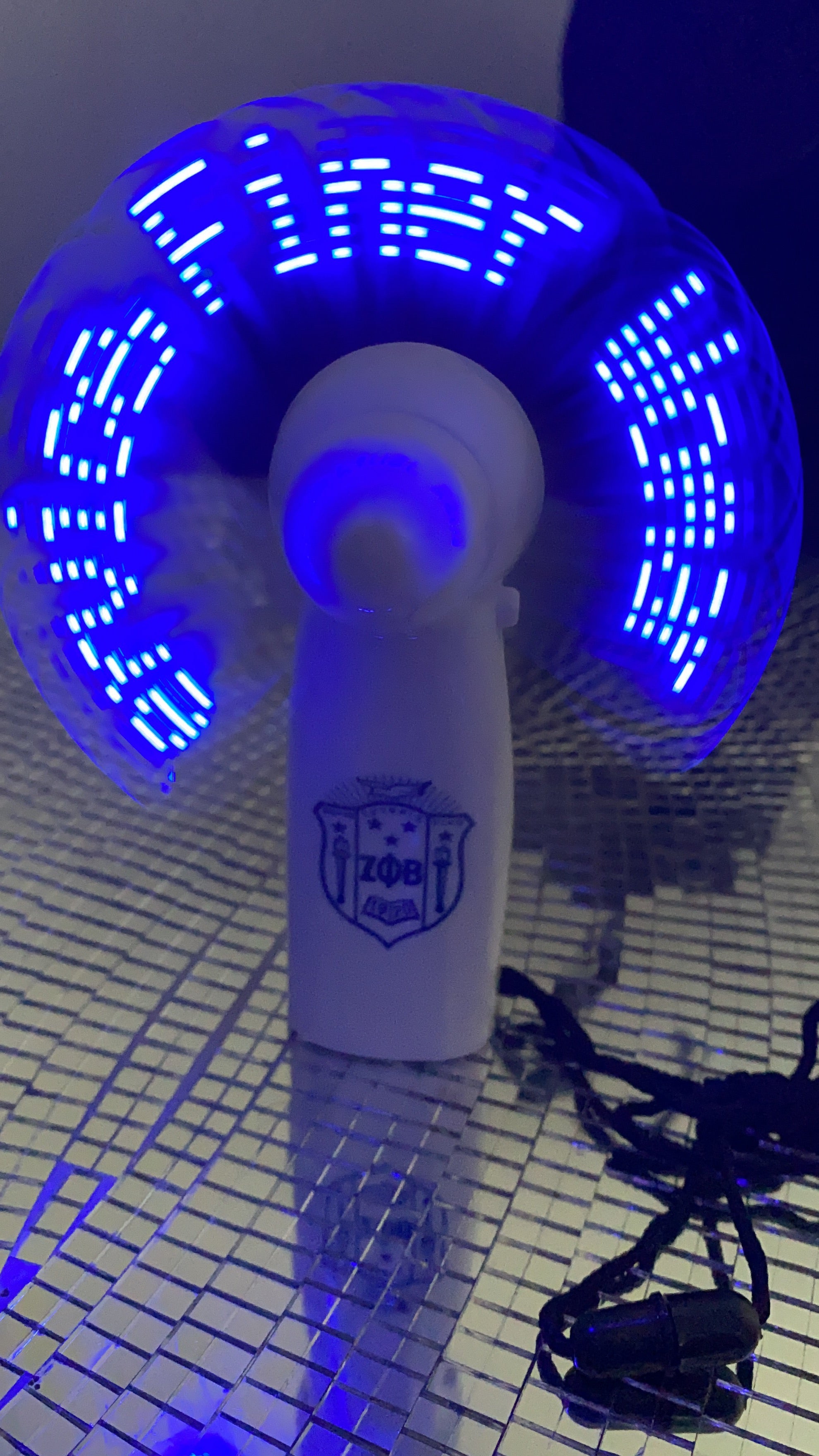 1 Electrical Zeta fan with shield