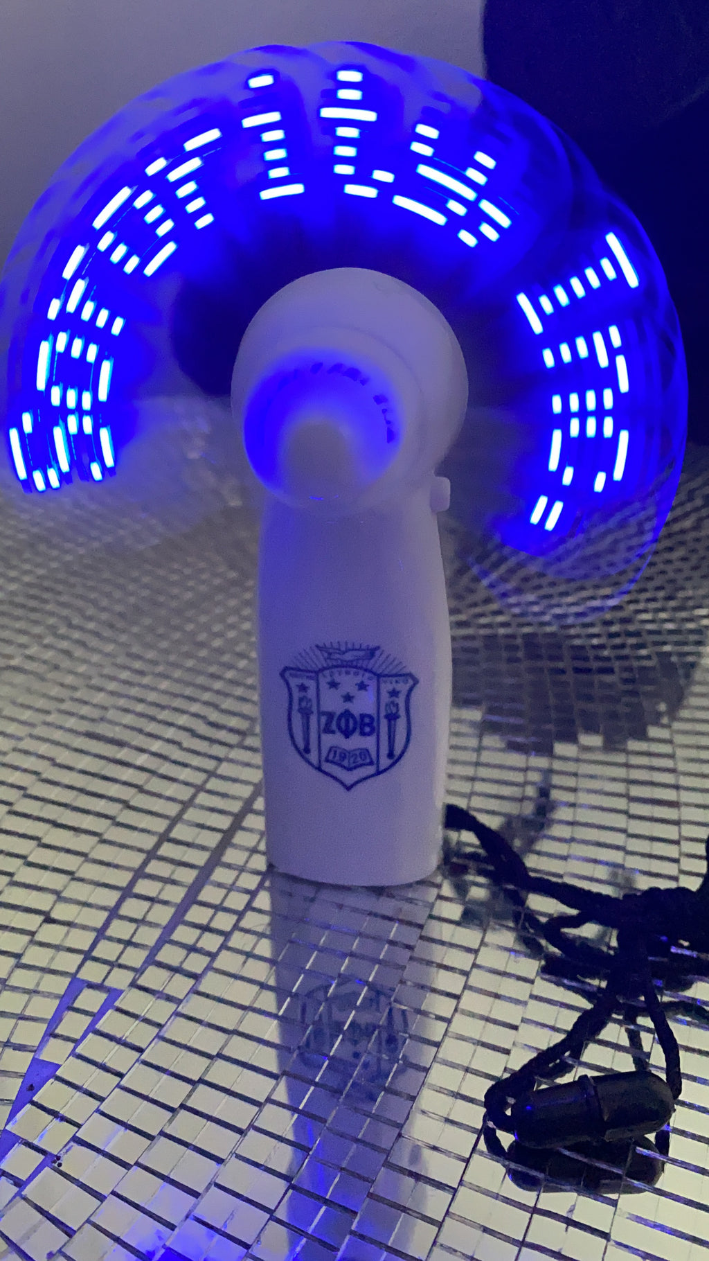 1 Electrical Zeta fan with shield