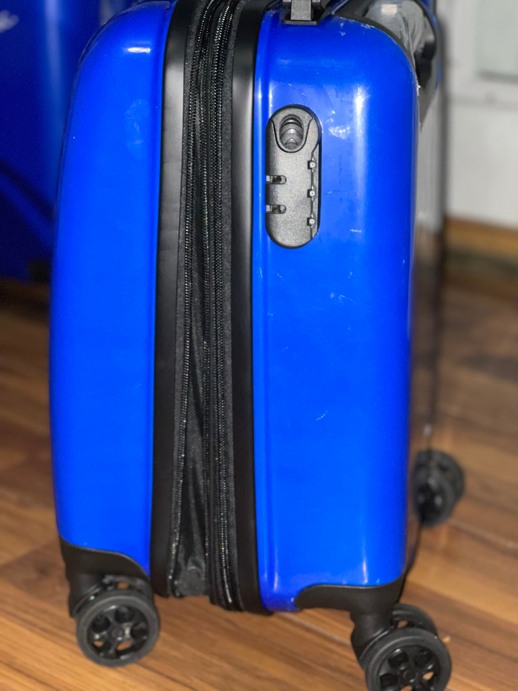 4 piece Zeta Nationally Approved Luggage set