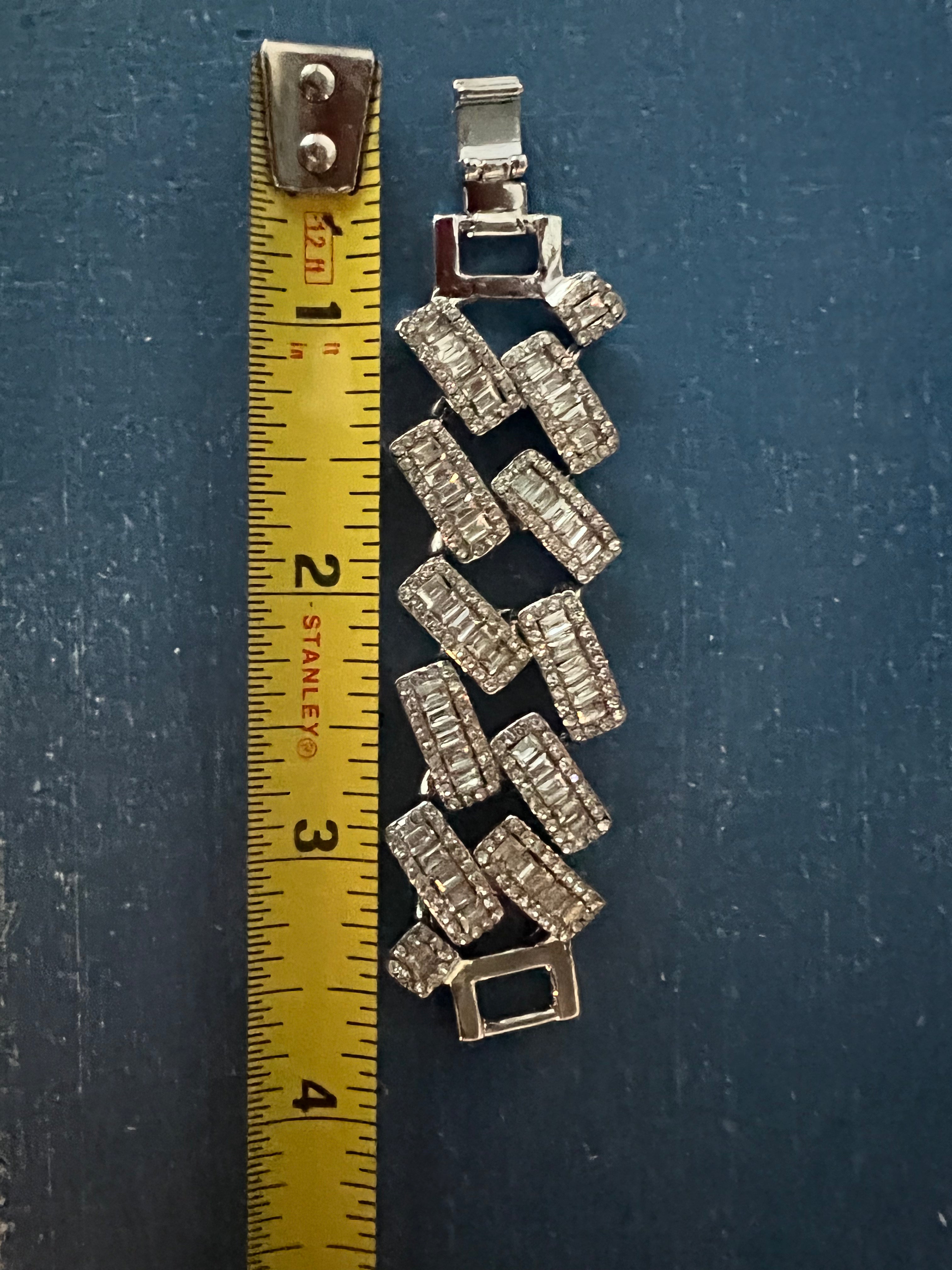 Baguette necklace extender