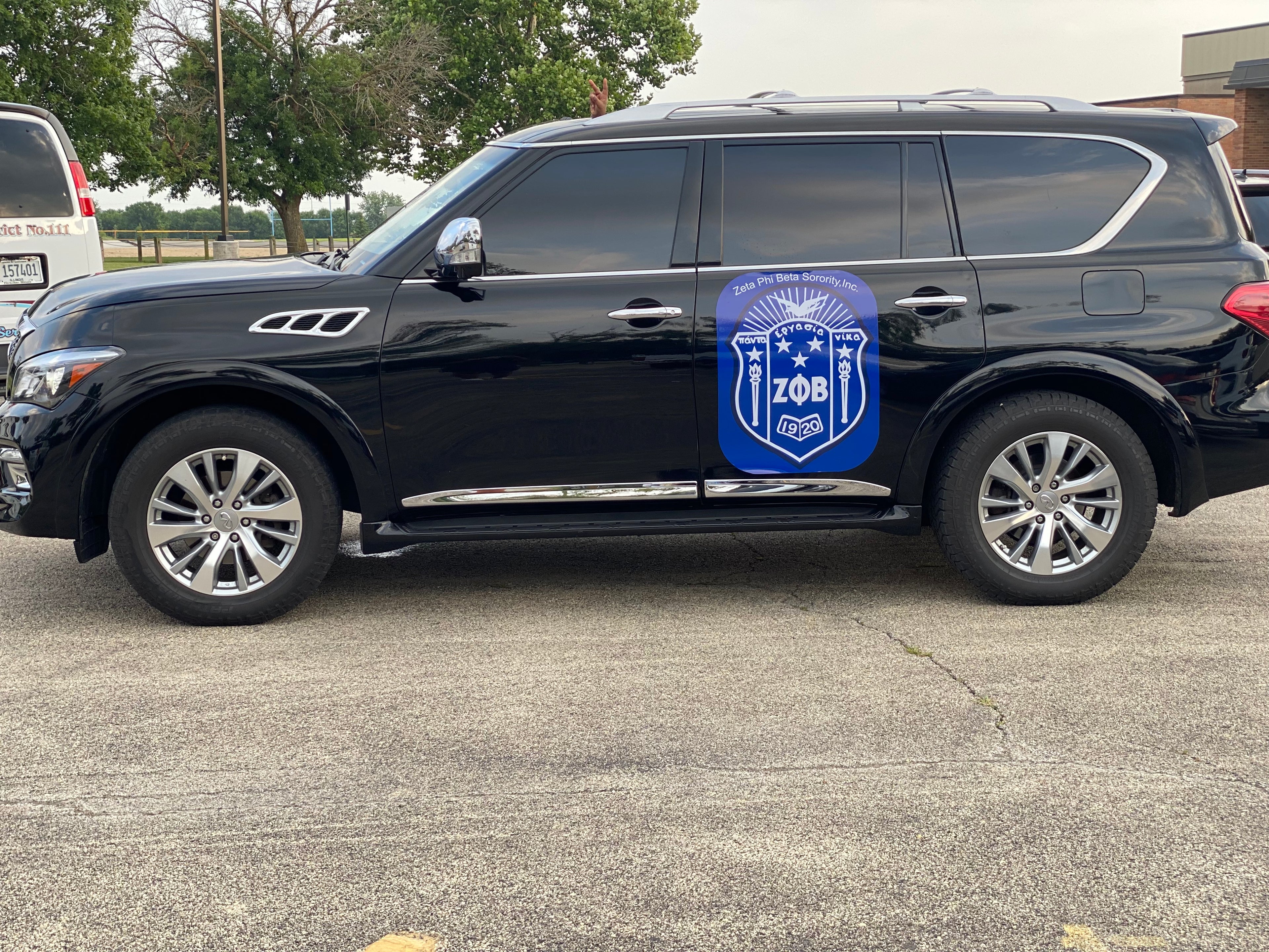Magnetic vehicle decal (Nationally Approved)