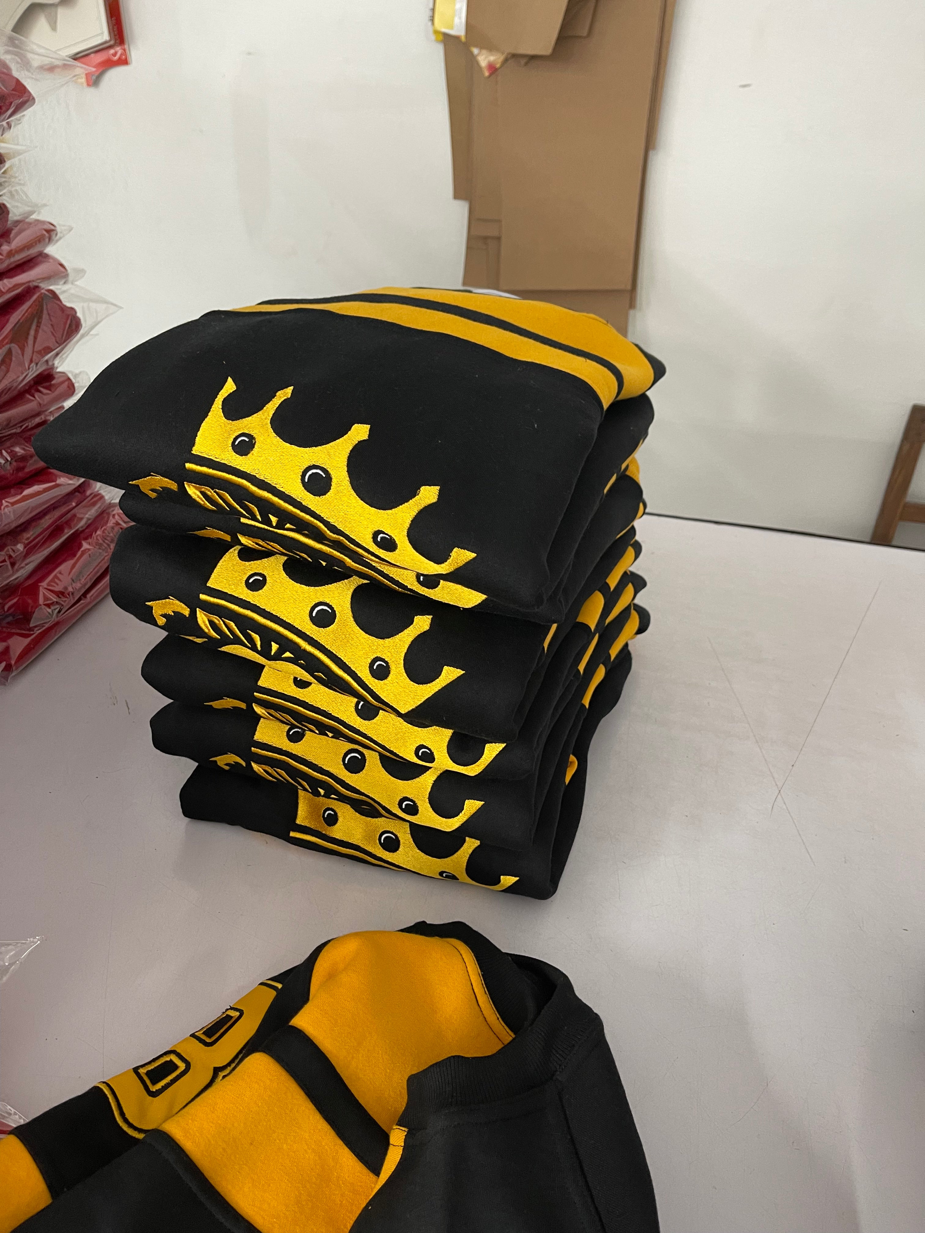 Lion sweatshirt