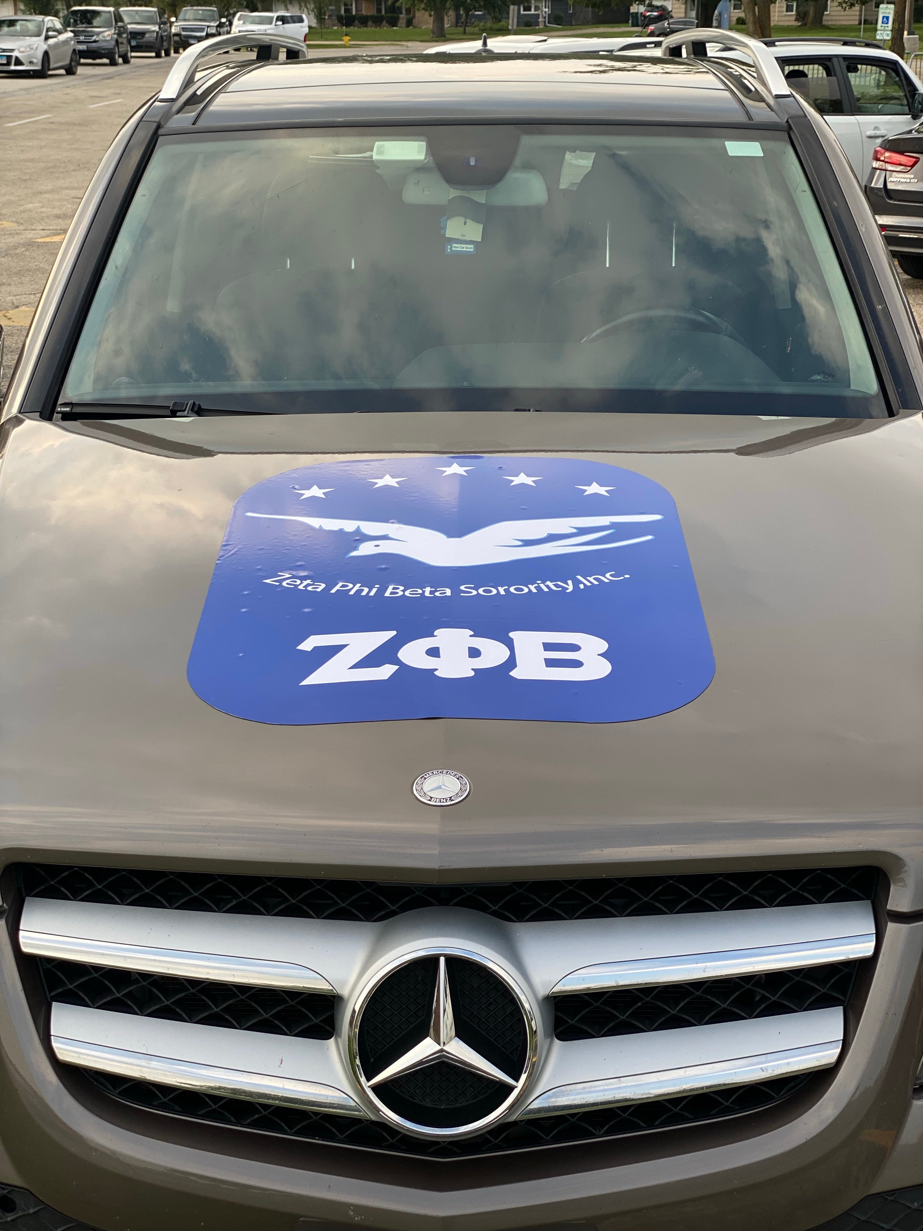 Magnetic vehicle decal (Nationally Approved)