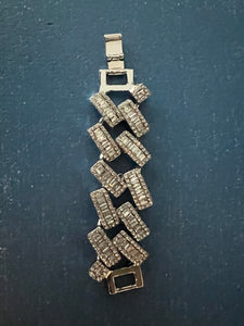 Baguette necklace extender