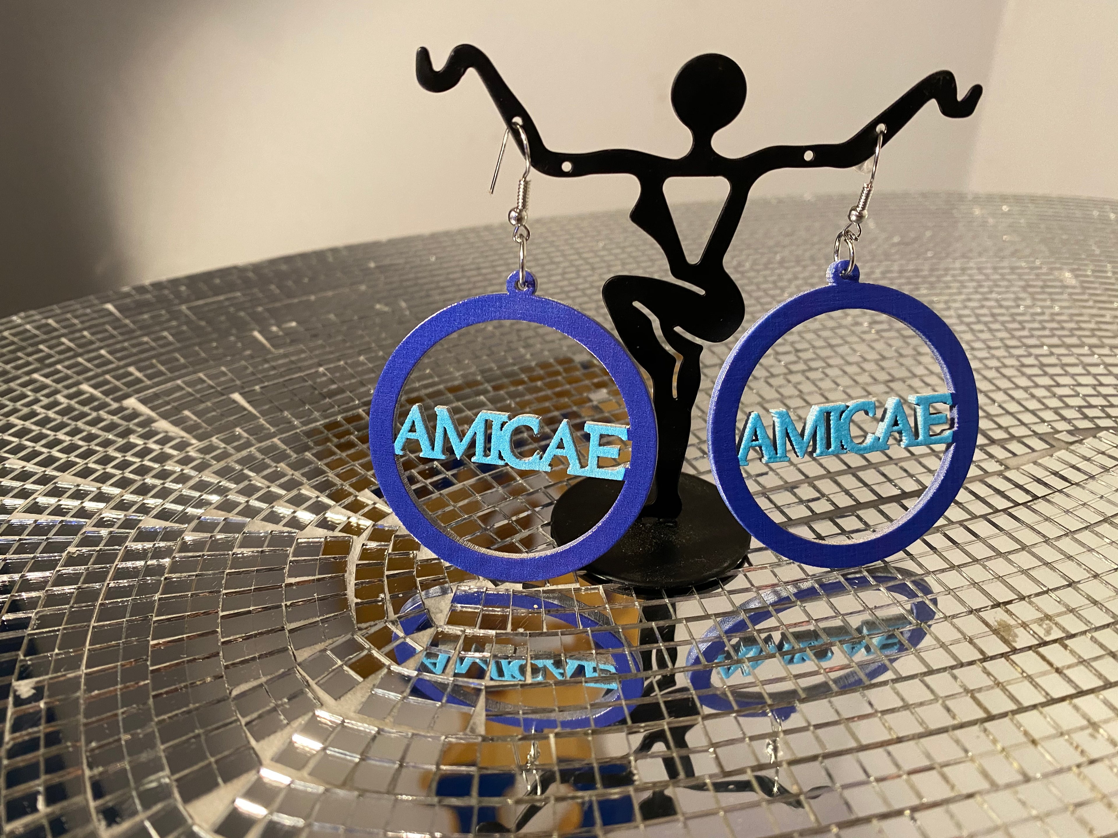 Amicae carved earrings