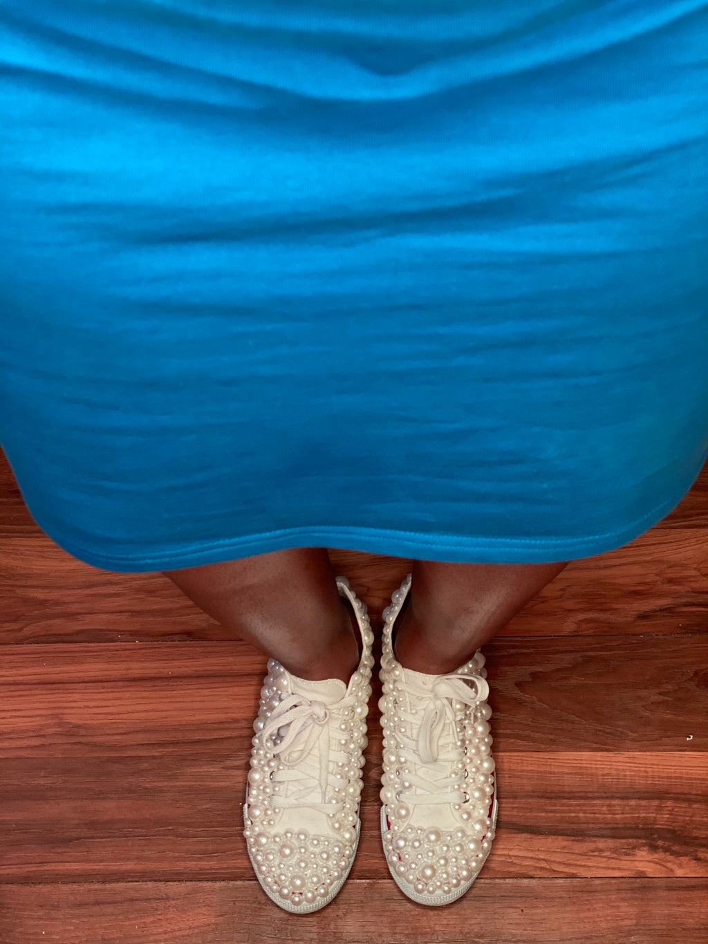 Zeta shield dress with removable pearl collar