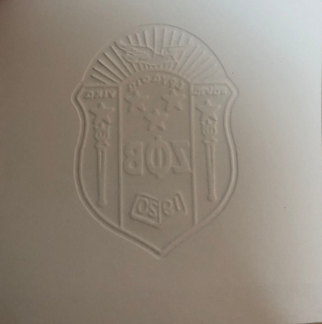 Embossed shield 3.5 x 3.5 inch blank note cards