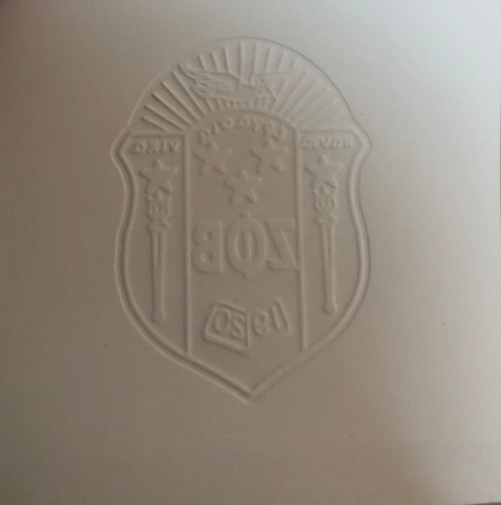 Embossed shield 3.5 x 3.5 inch blank note cards