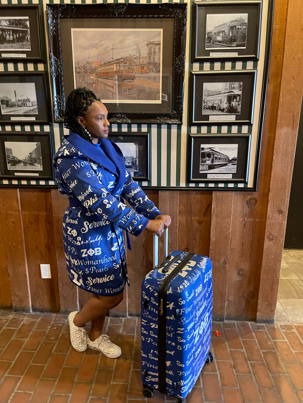 Reversible light weight wool coat with hood