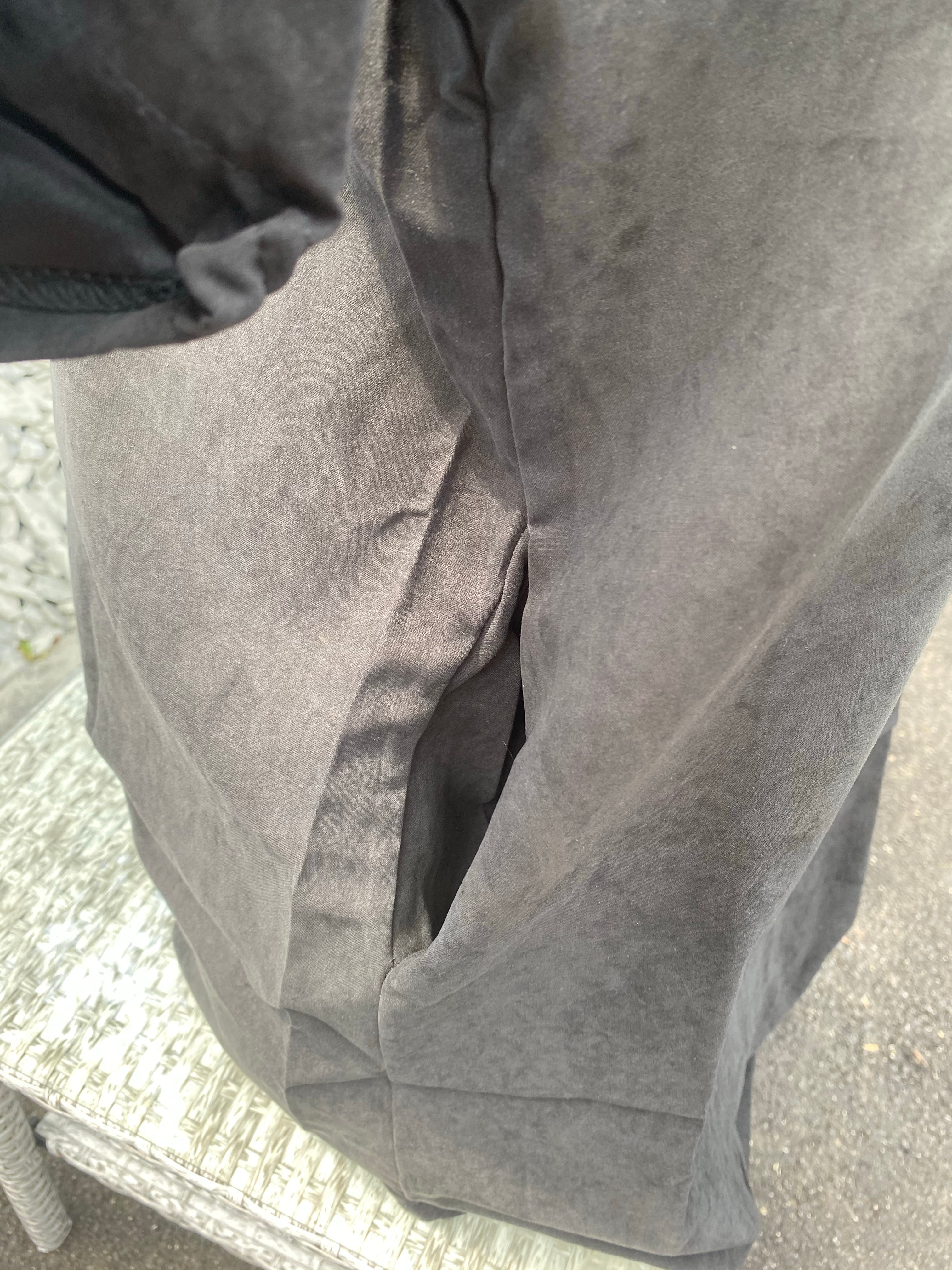 Dress with pockets