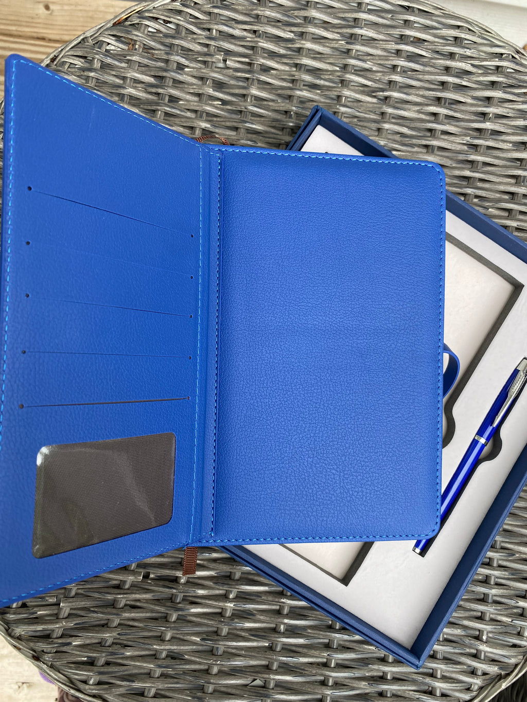 5.7x8.26 notebook & pen