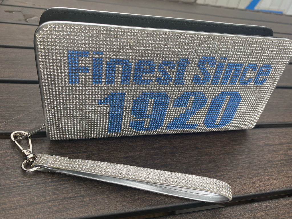 All bling Zeta clutch