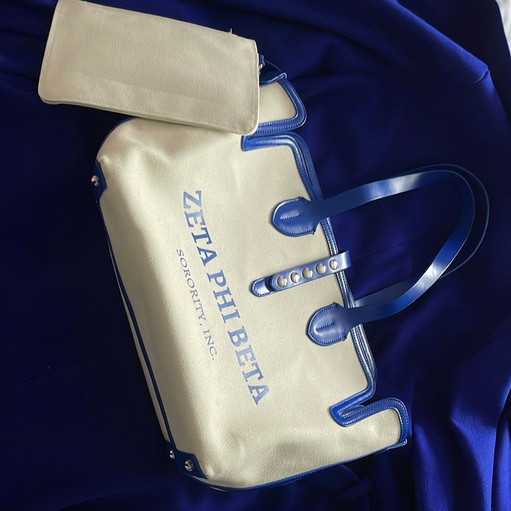 Boule’ must have Canvas tote