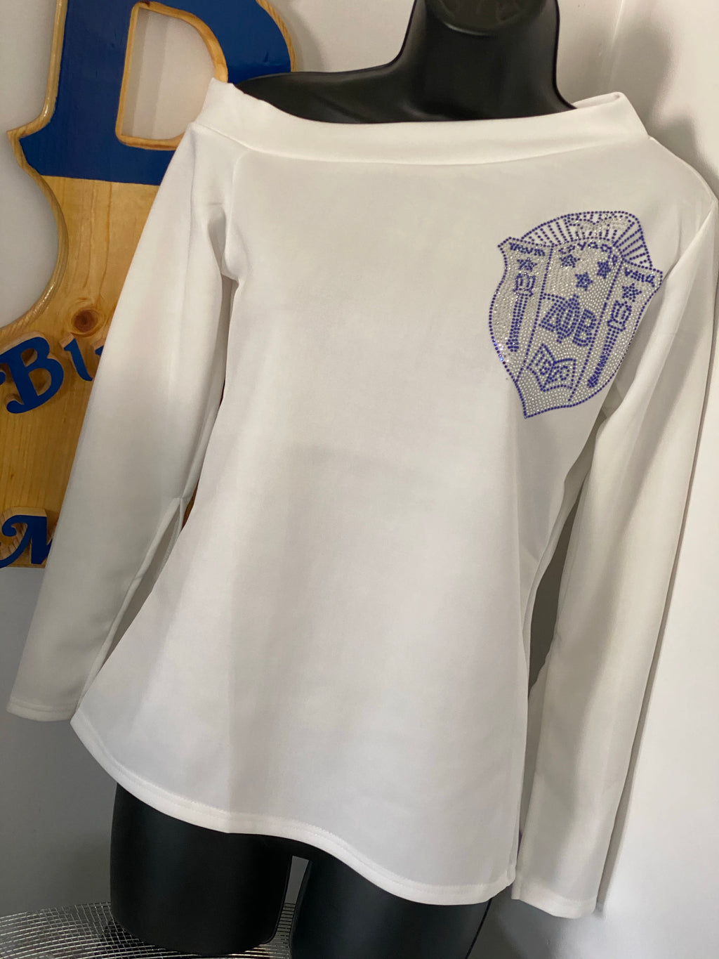 3/4 Off the shoulder shield shirt