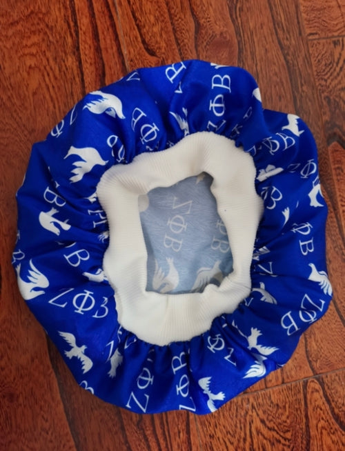 2. Zeta dove bonnet
